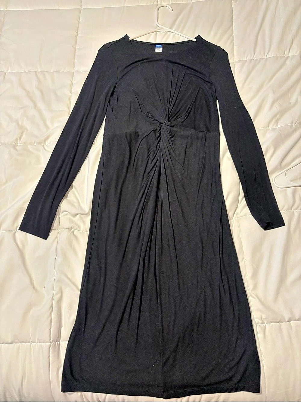 Old Navy Black Long Sleeve Maternity dress Size Medium Like New